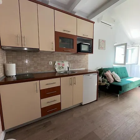 By The Sea Blace, Neretva Delta - Usce Neretve - 19890