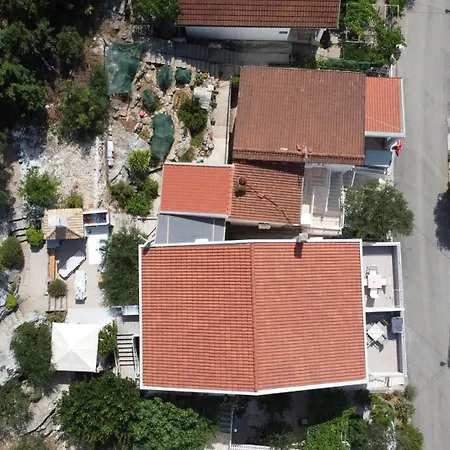 By The Sea Blace, Neretva Delta - Usce Neretve - 19890 Blace