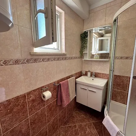 By The Sea Blace, Neretva Delta - Usce Neretve - 19890 * Blace